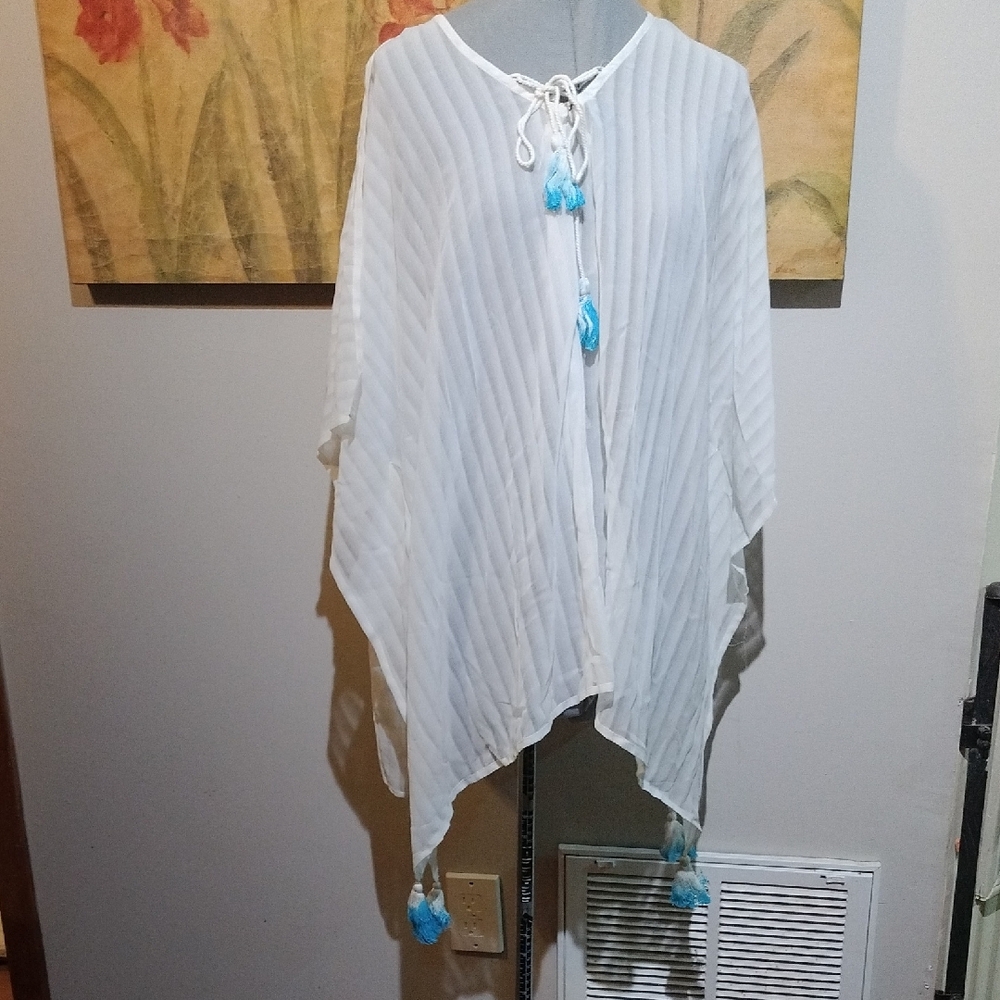 Cajon White Sheer Poncho/Cover Up with Blue Tassels. 31AZ3